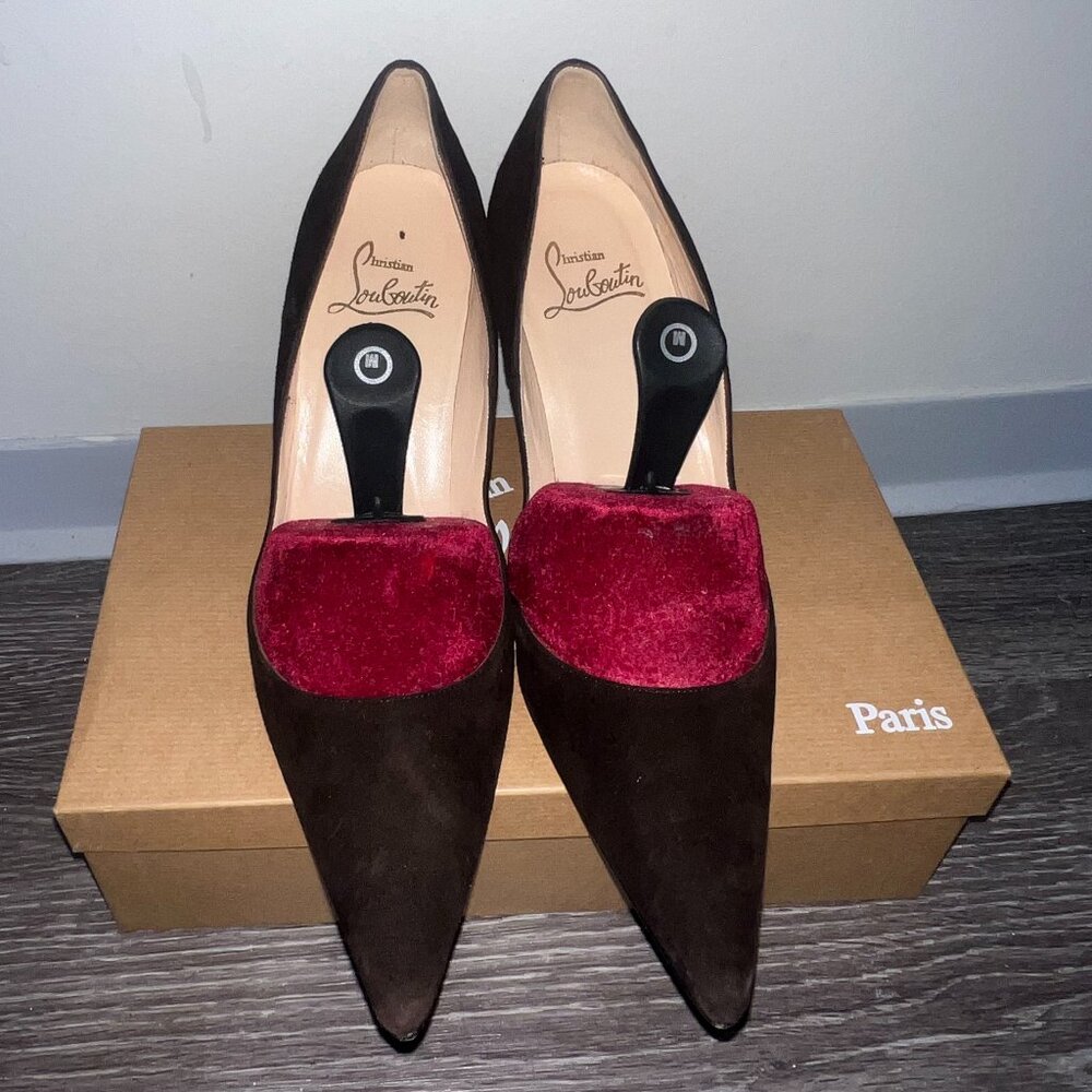 NEW CHRISTIAN LOUBOUTIN Chocolate Suede Pointed Toe  85 High Heels Pumps 39